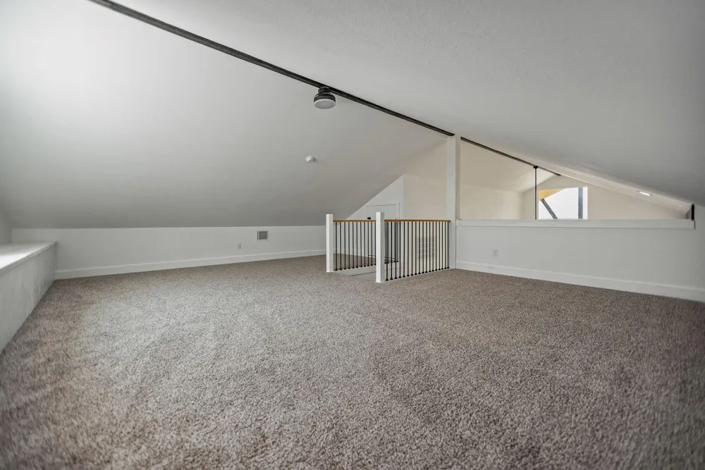 809 W Taylor Avenue Port O Connor, TX 77982