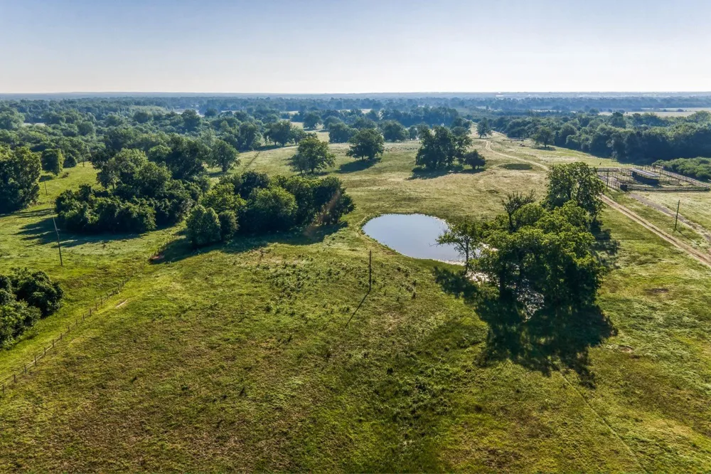 20755 Holle Lane Washington, TX 77880