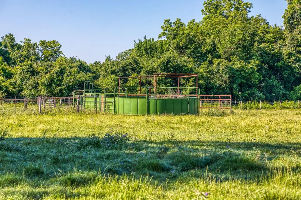 20755 Holle Lane Washington, TX 77880