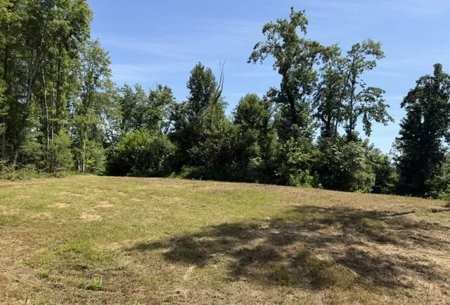 1767 Public Well Rd Pleasant Shade, TN 37145