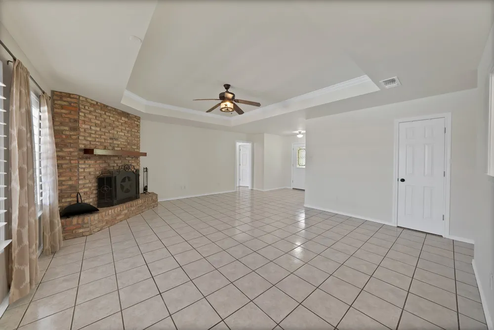 1815 Newport Road Weatherford, TX 76086