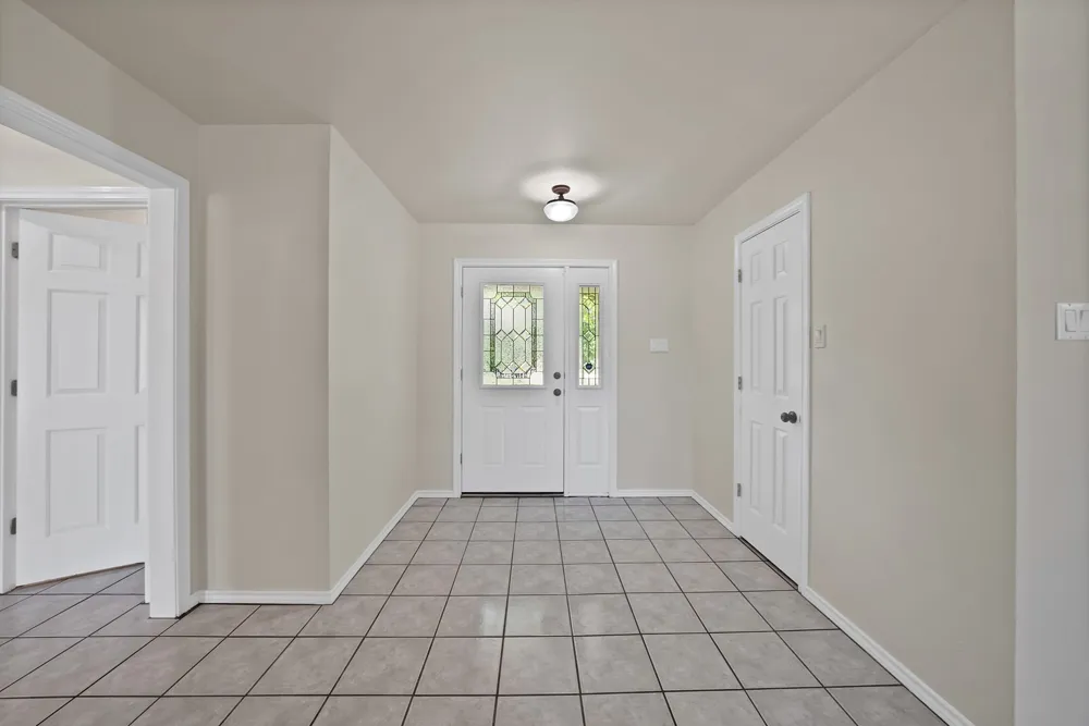 1815 Newport Road Weatherford, TX 76086