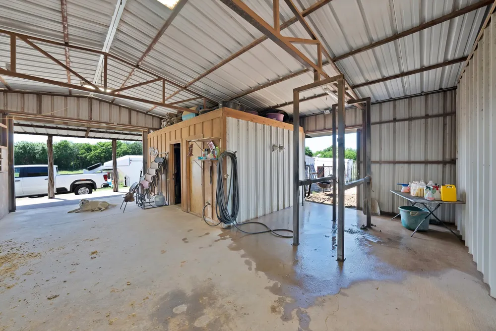 1815 Newport Road Weatherford, TX 76086