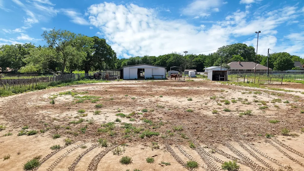 1815 Newport Road Weatherford, TX 76086