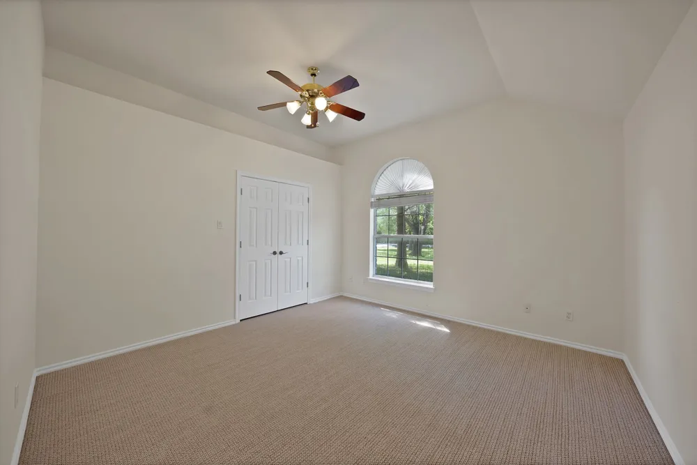 1815 Newport Road Weatherford, TX 76086