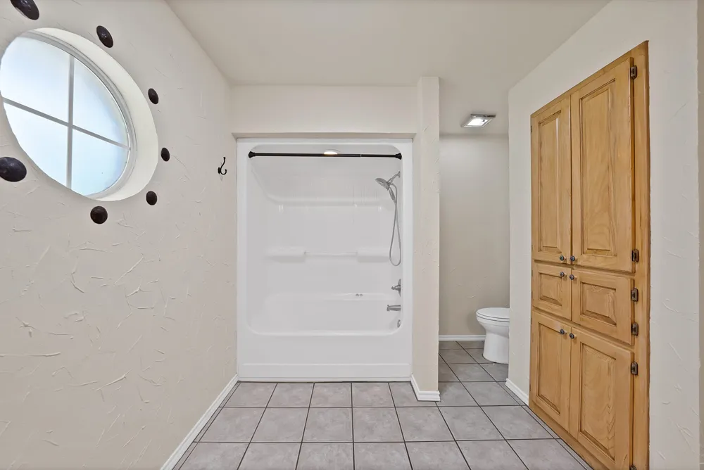 1815 Newport Road Weatherford, TX 76086