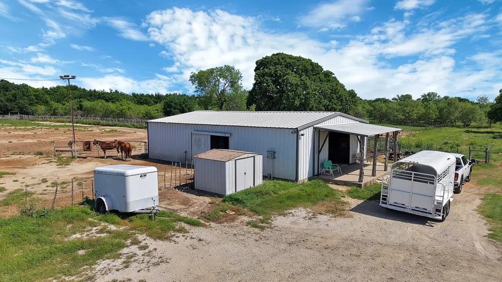 1815 Newport Road Weatherford, TX 76086