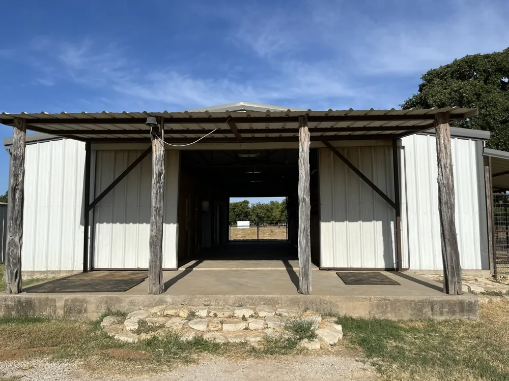 1815 Newport Road Weatherford, TX 76086