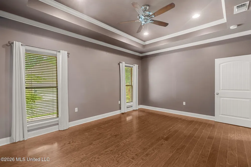 88 Avondale Circle Hattiesburg, MS 39402