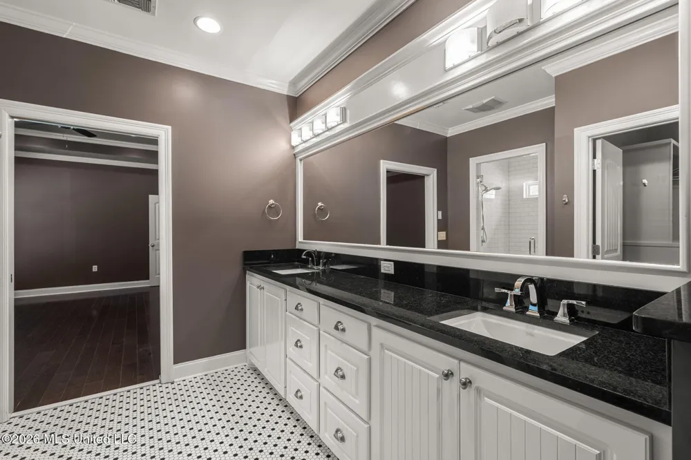 88 Avondale Circle Hattiesburg, MS 39402