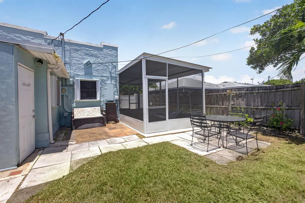 1314 J STREET 