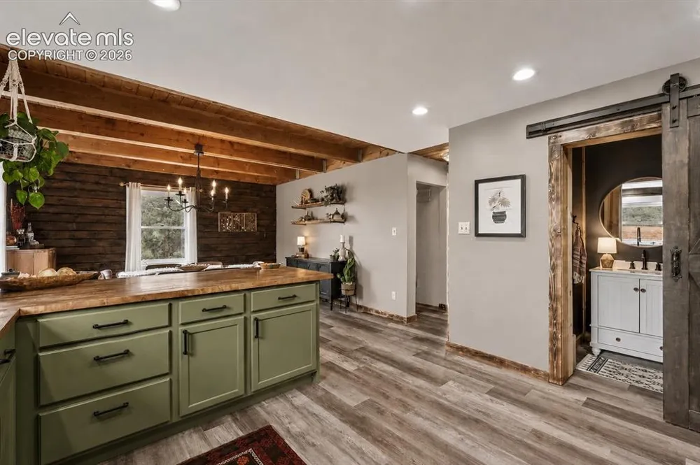 475 Sioux Road Florissant, CO 80816