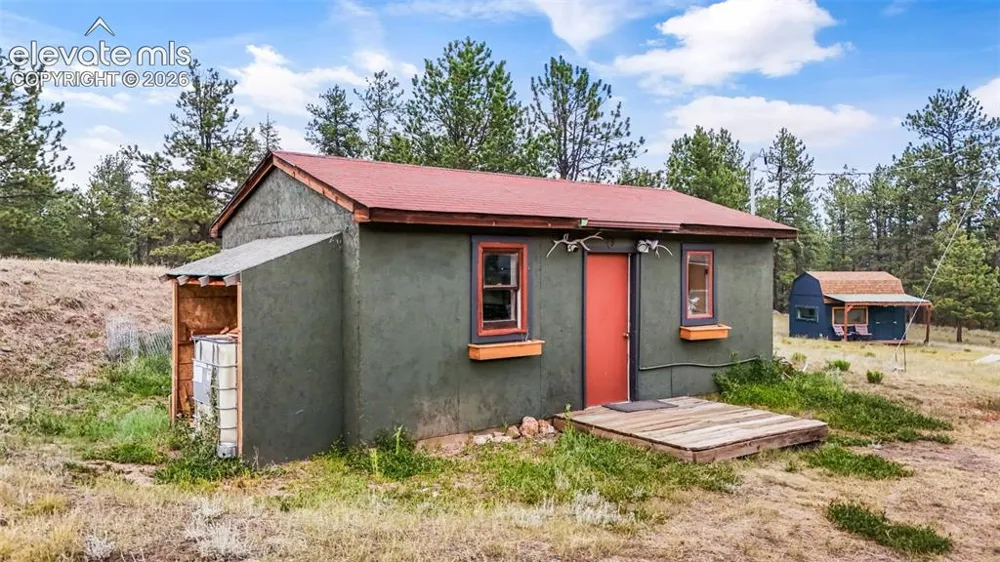 475 Sioux Road Florissant, CO 80816