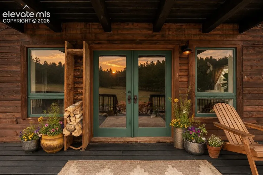 475 Sioux Road Florissant, CO 80816