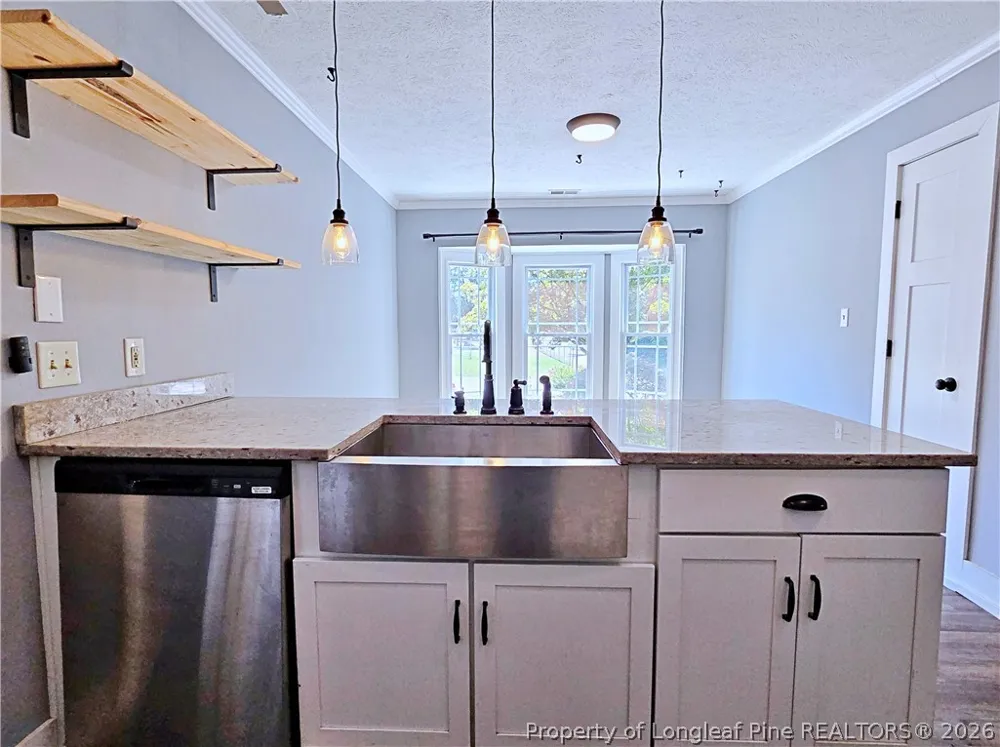 4122 Mill Bridge Road Hope Mills, NC 28348