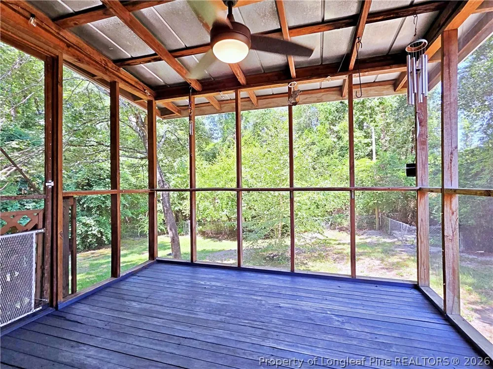 4122 Mill Bridge Road Hope Mills, NC 28348