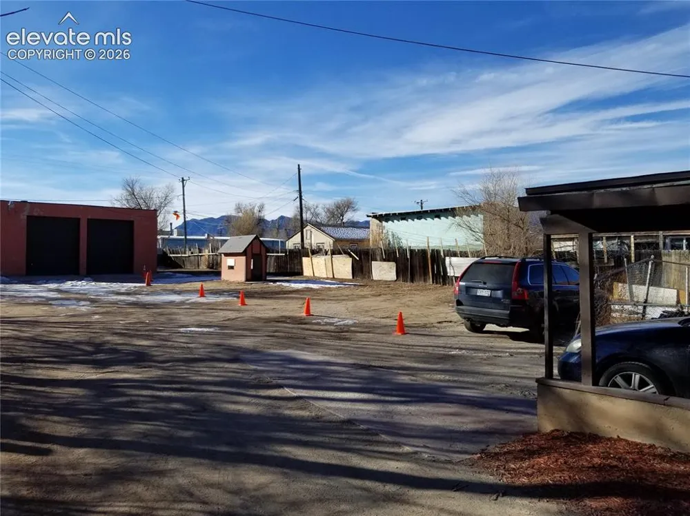 2423 E St Vrain Street Colorado Springs, CO 80909