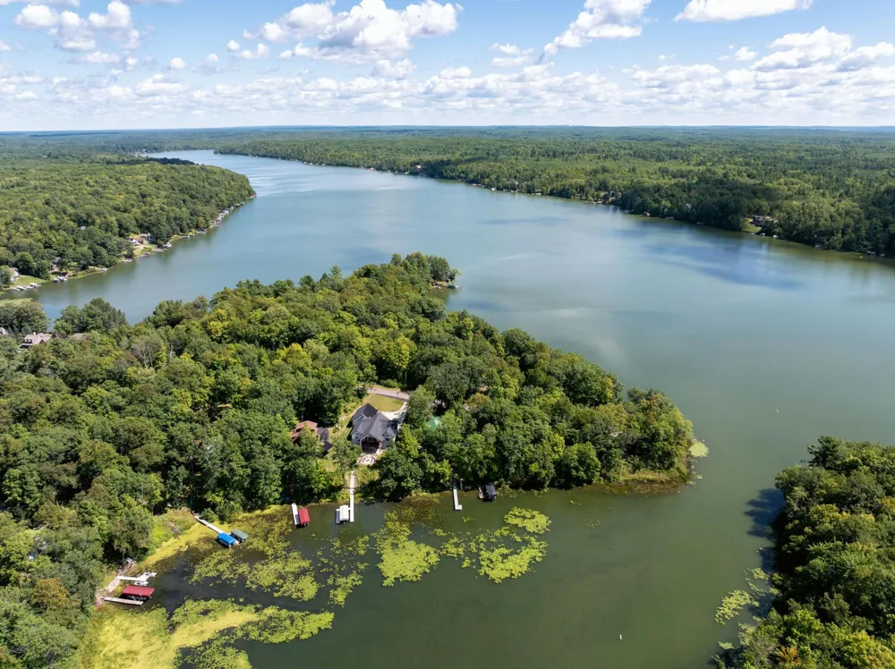 W2371 Blackhawk Road Sarona, WI 54870