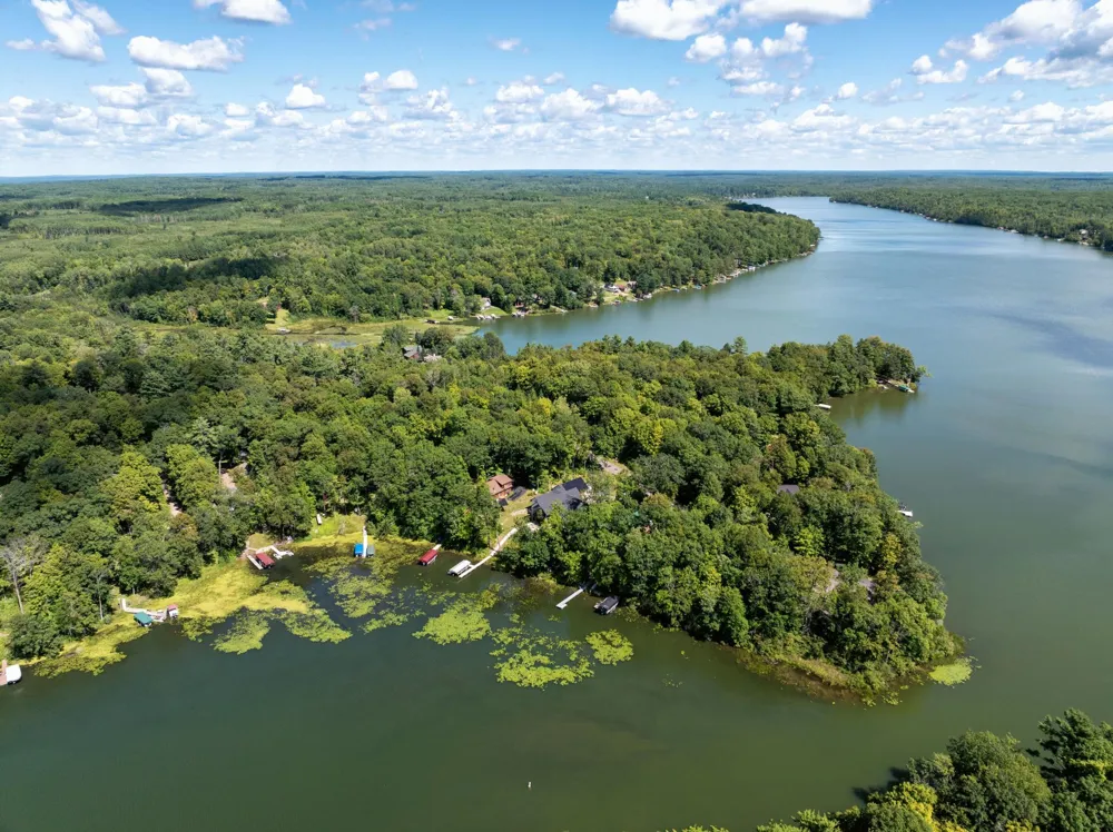 W2371 Blackhawk Road Sarona, WI 54870