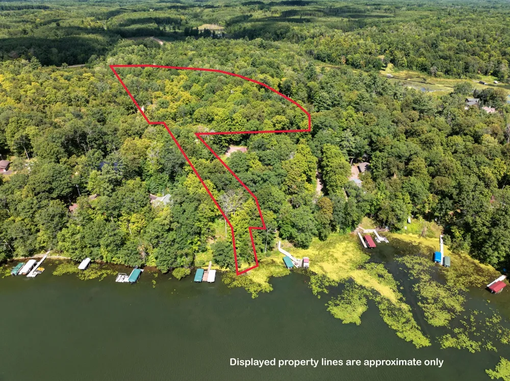 W2371 Blackhawk Road Sarona, WI 54870