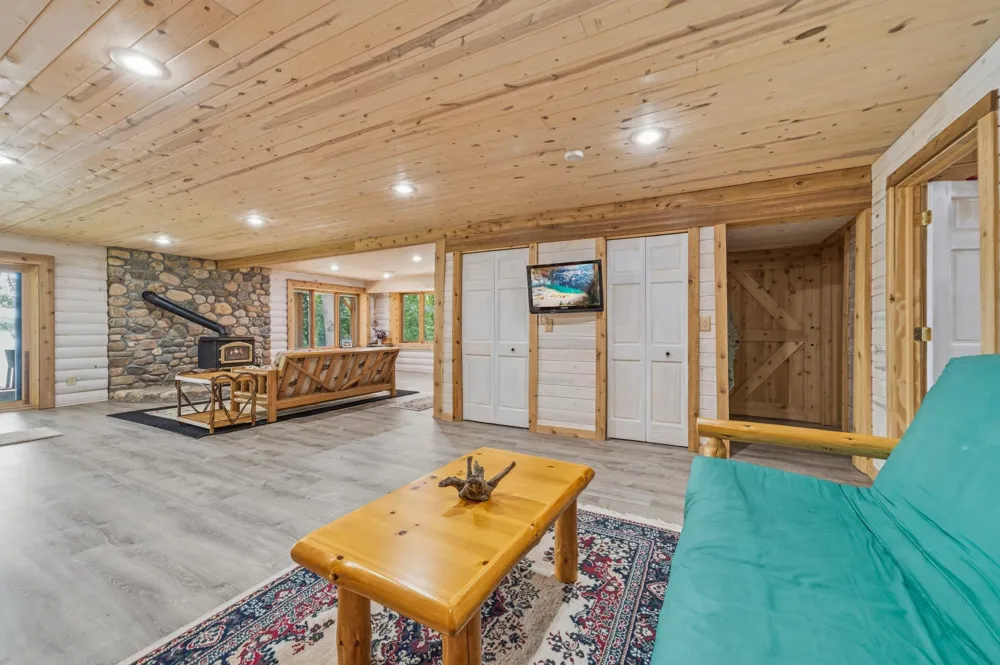 12310 Tall Timbers Road SW Garfield, MN 56332