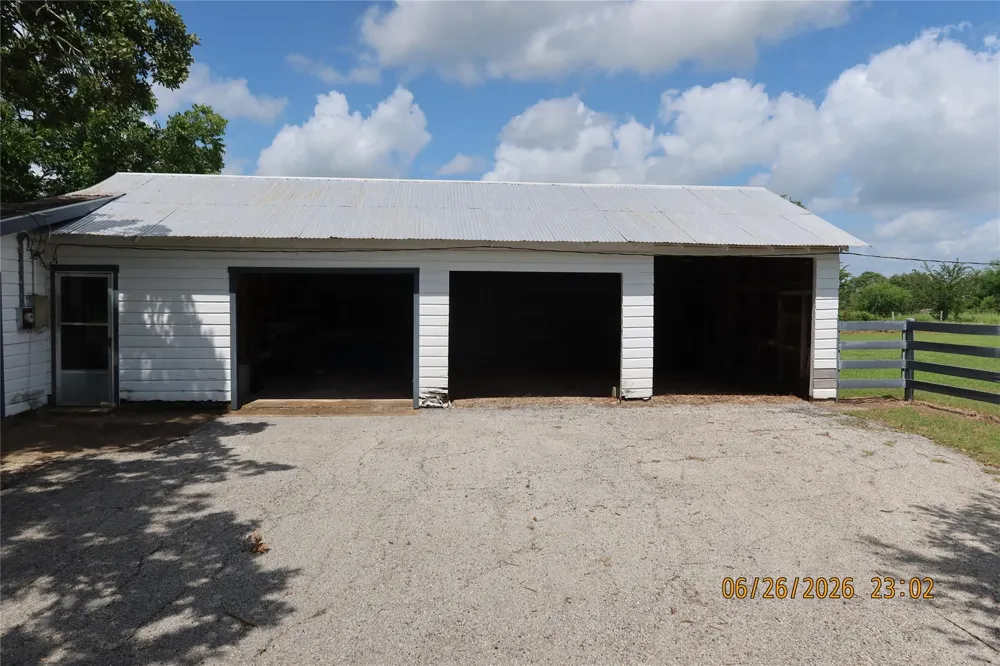 1413 Main Street Schulenburg, TX 78956