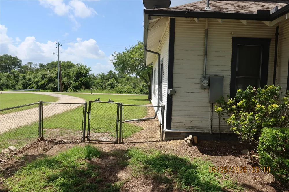 1413 Main Street Schulenburg, TX 78956