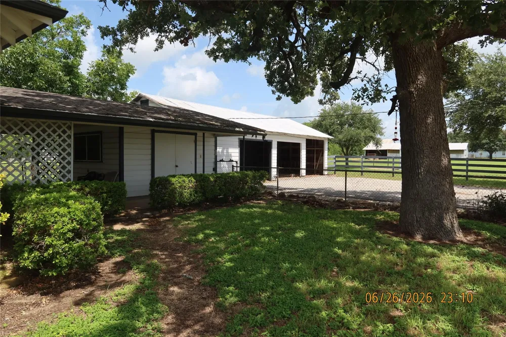 1413 Main Street Schulenburg, TX 78956