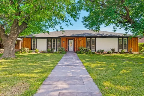 2302 Greenhill Drive