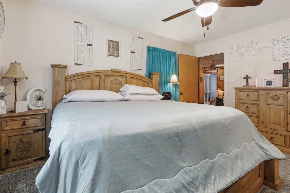 1117 Sheridan Lane Cleburne, TX 76033