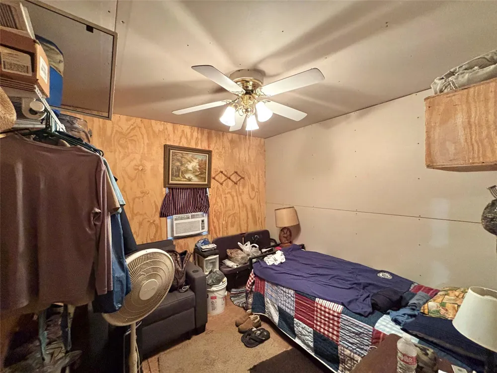 235 Private Road 6912 Colmesneil, TX 75938