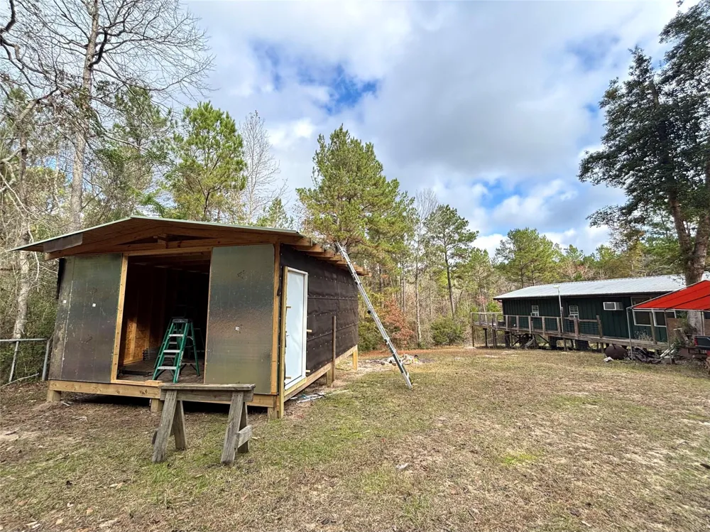 235 Private Road 6912 Colmesneil, TX 75938