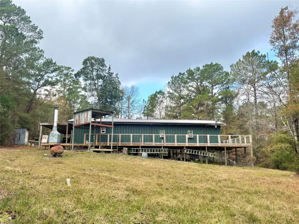235 Private Road 6912 Colmesneil, TX 75938
