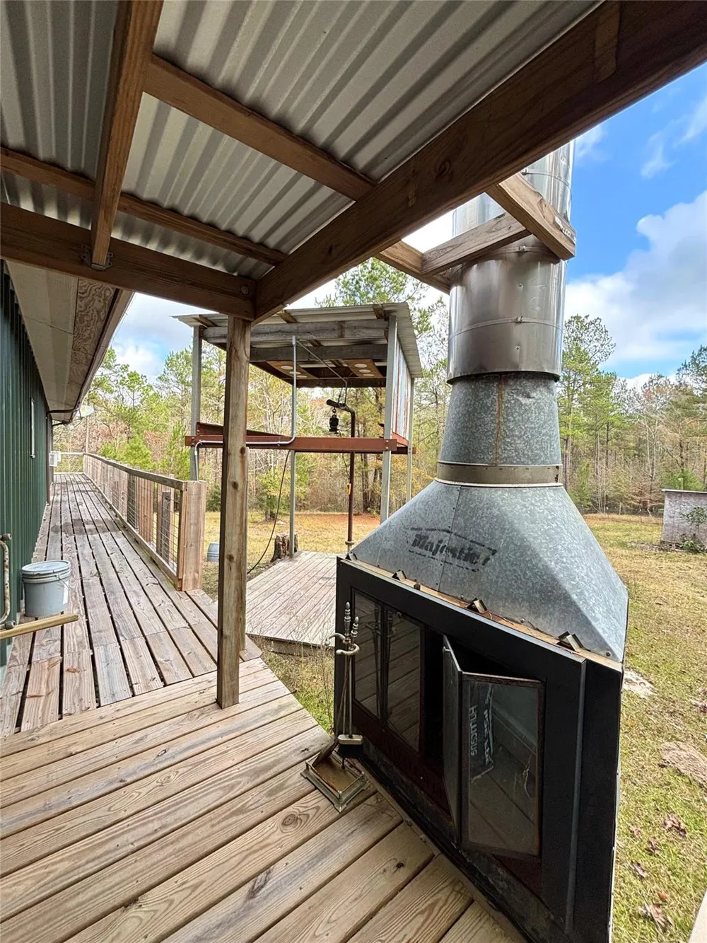 235 Private Road 6912 Colmesneil, TX 75938
