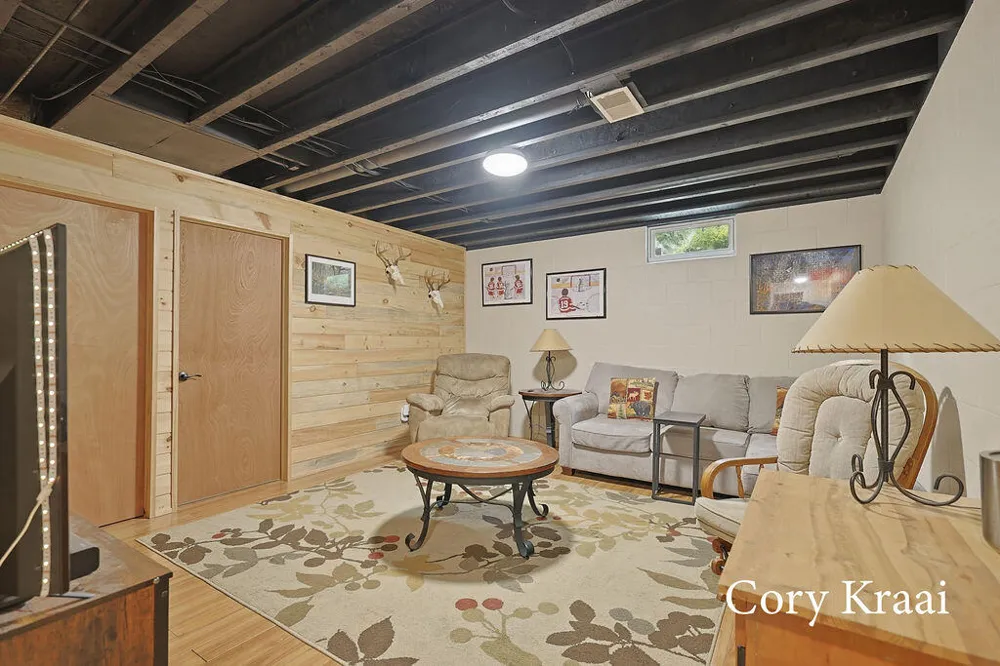 6594 Blackhawk Lane Dalton Township, MI 49457