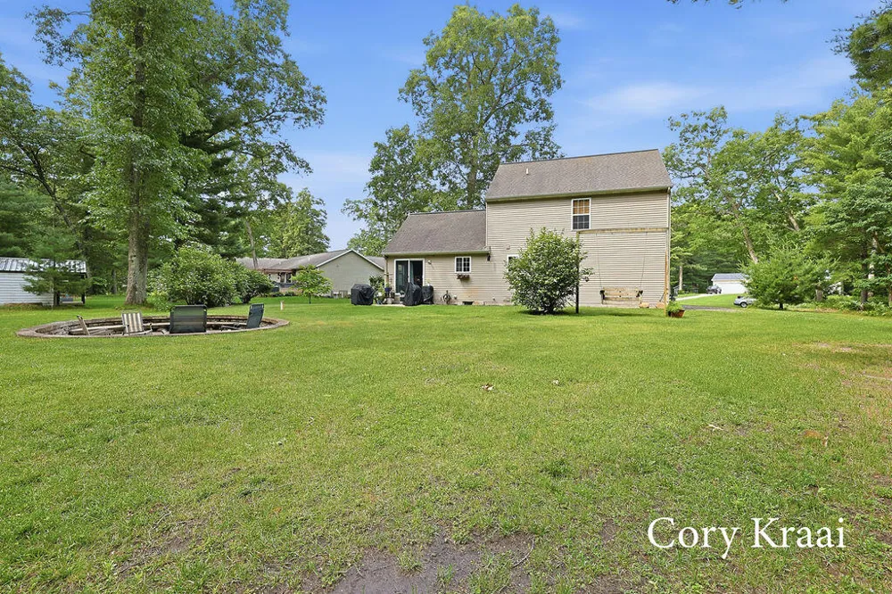 6594 Blackhawk Lane Dalton Township, MI 49457