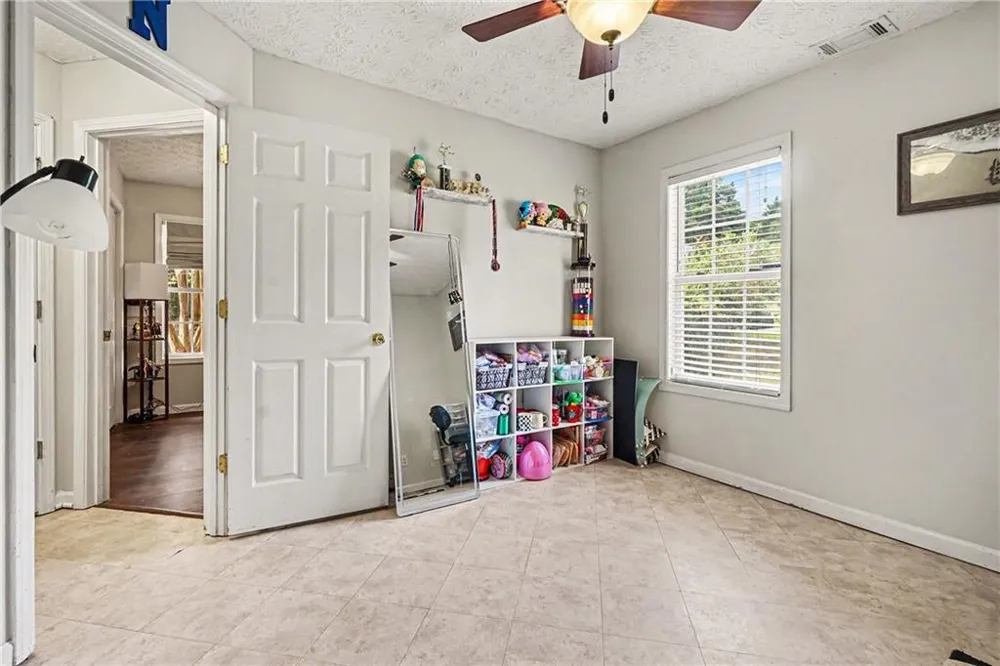 1857 High Green Drive Statham, GA 30666