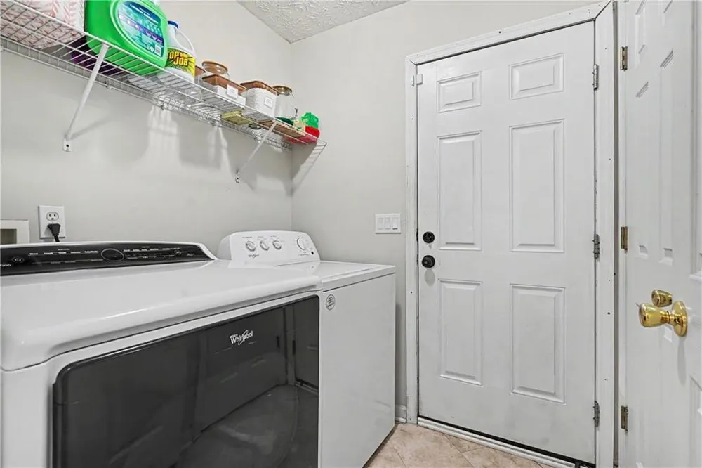 1857 High Green Drive Statham, GA 30666