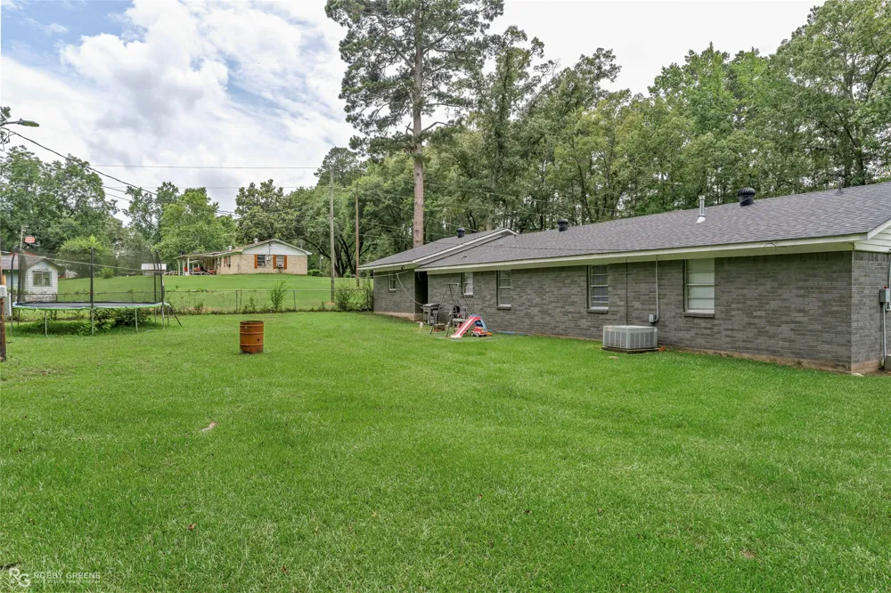 175 Magnolia Road Dubberly, LA 71024