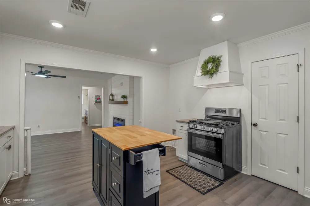 175 Magnolia Road Dubberly, LA 71024