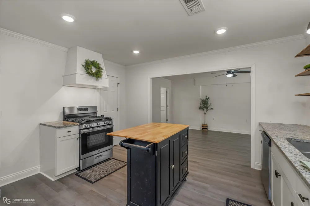 175 Magnolia Road Dubberly, LA 71024