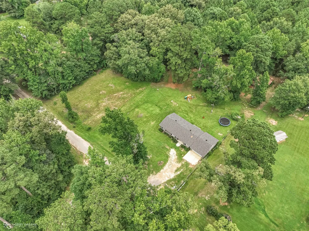 175 Magnolia Road Dubberly, LA 71024