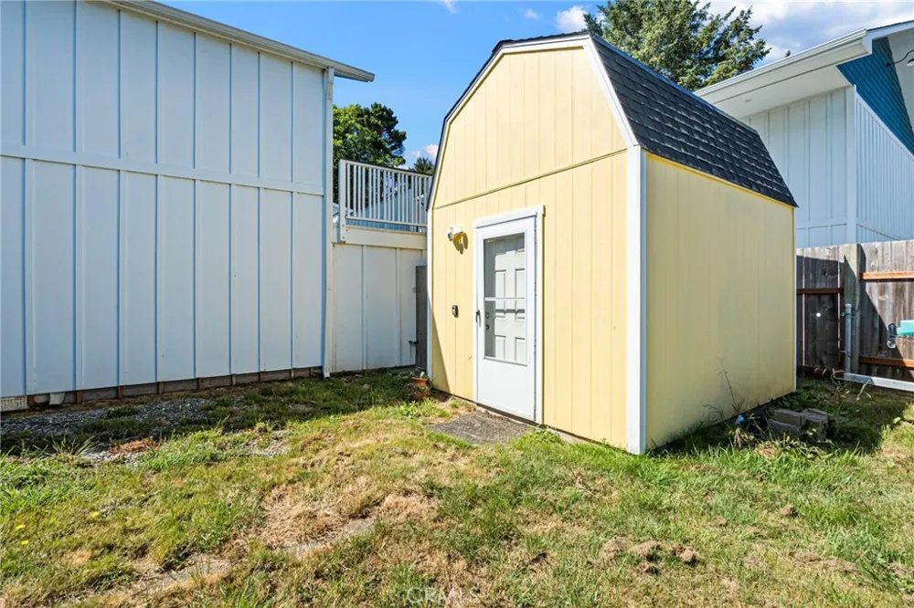424 Pebble Beach Crescent City, CA 95531