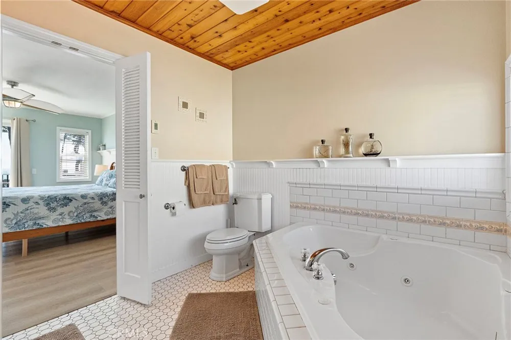 424 Pebble Beach Crescent City, CA 95531