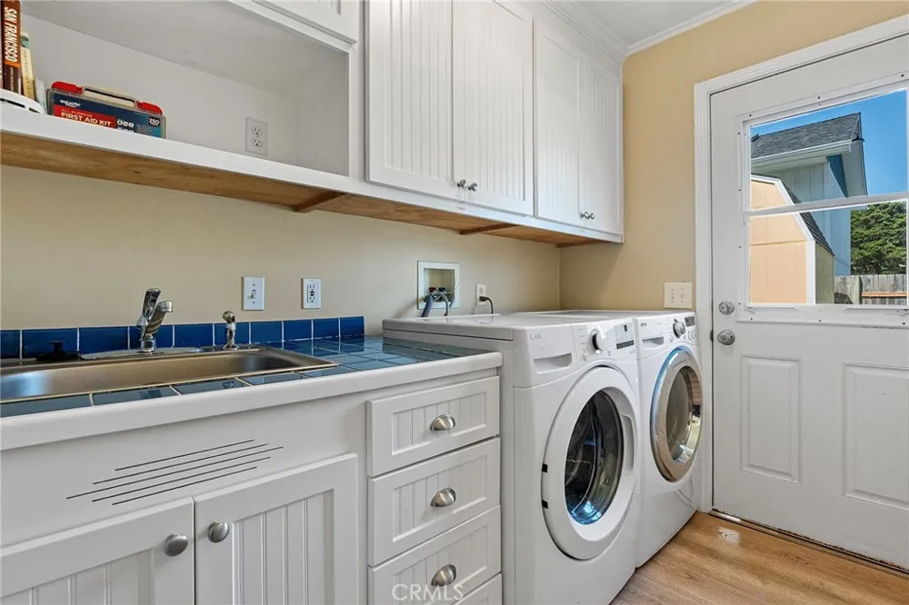 424 Pebble Beach Crescent City, CA 95531