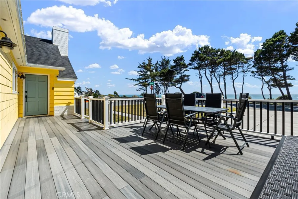424 Pebble Beach Crescent City, CA 95531