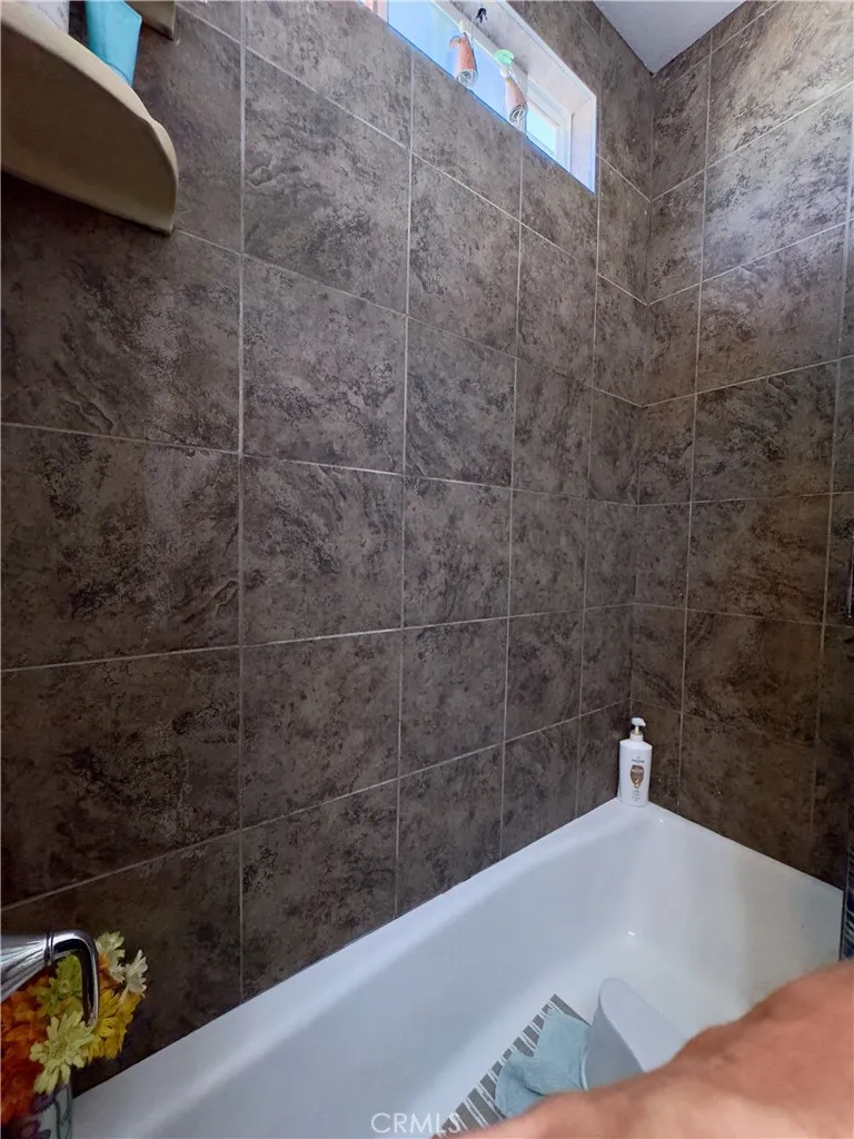 2063 W 220th Street Torrance, CA 90501