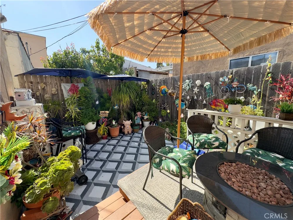 2063 W 220th Street Torrance, CA 90501