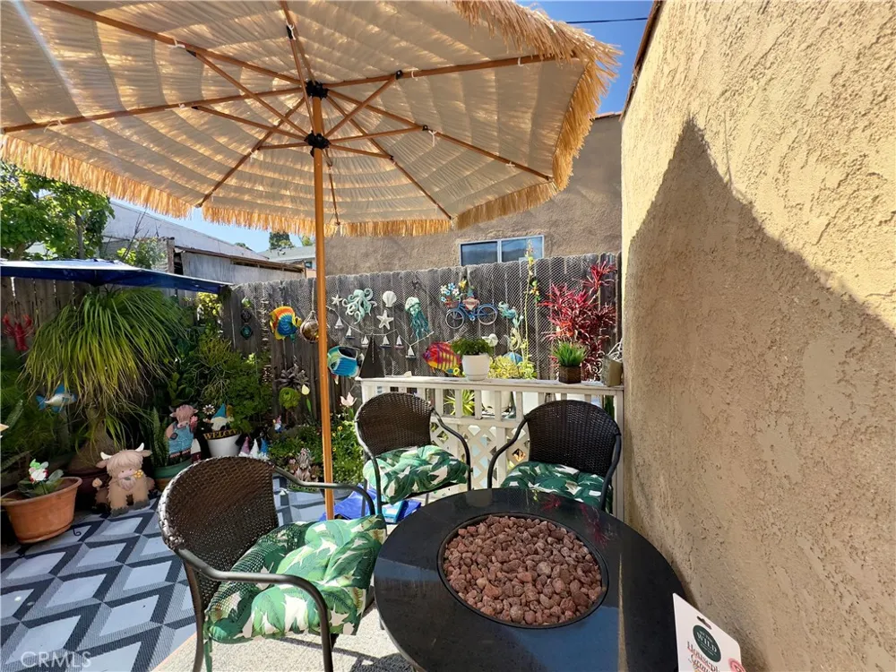 2063 W 220th Street Torrance, CA 90501