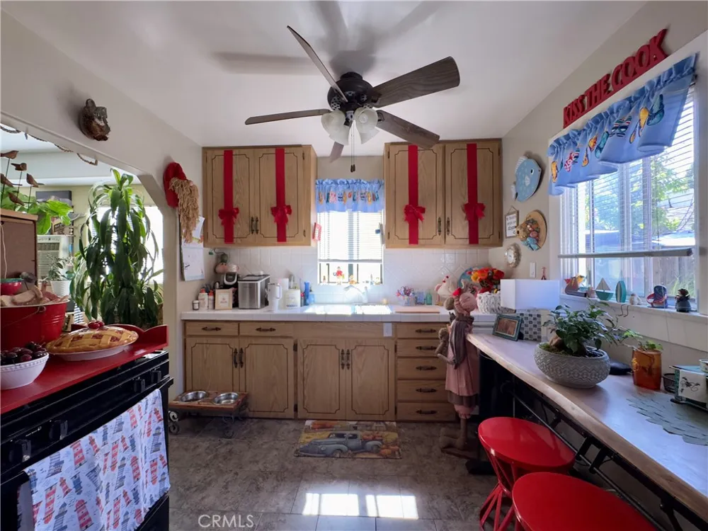 2063 W 220th Street Torrance, CA 90501